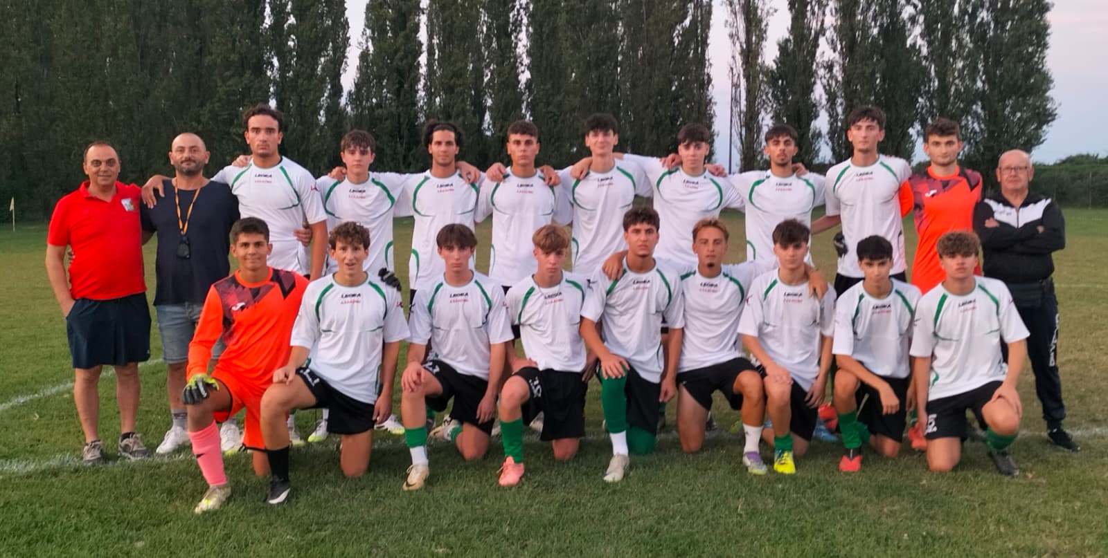 2a53da97-80fe-46ff-beba-78913d4834cf